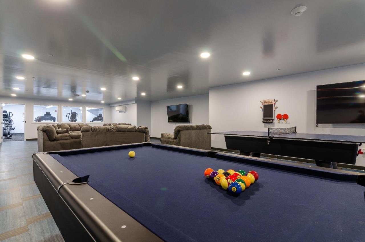 Grand Monarch! Best For Extended Stays! Johnson City Esterno foto
